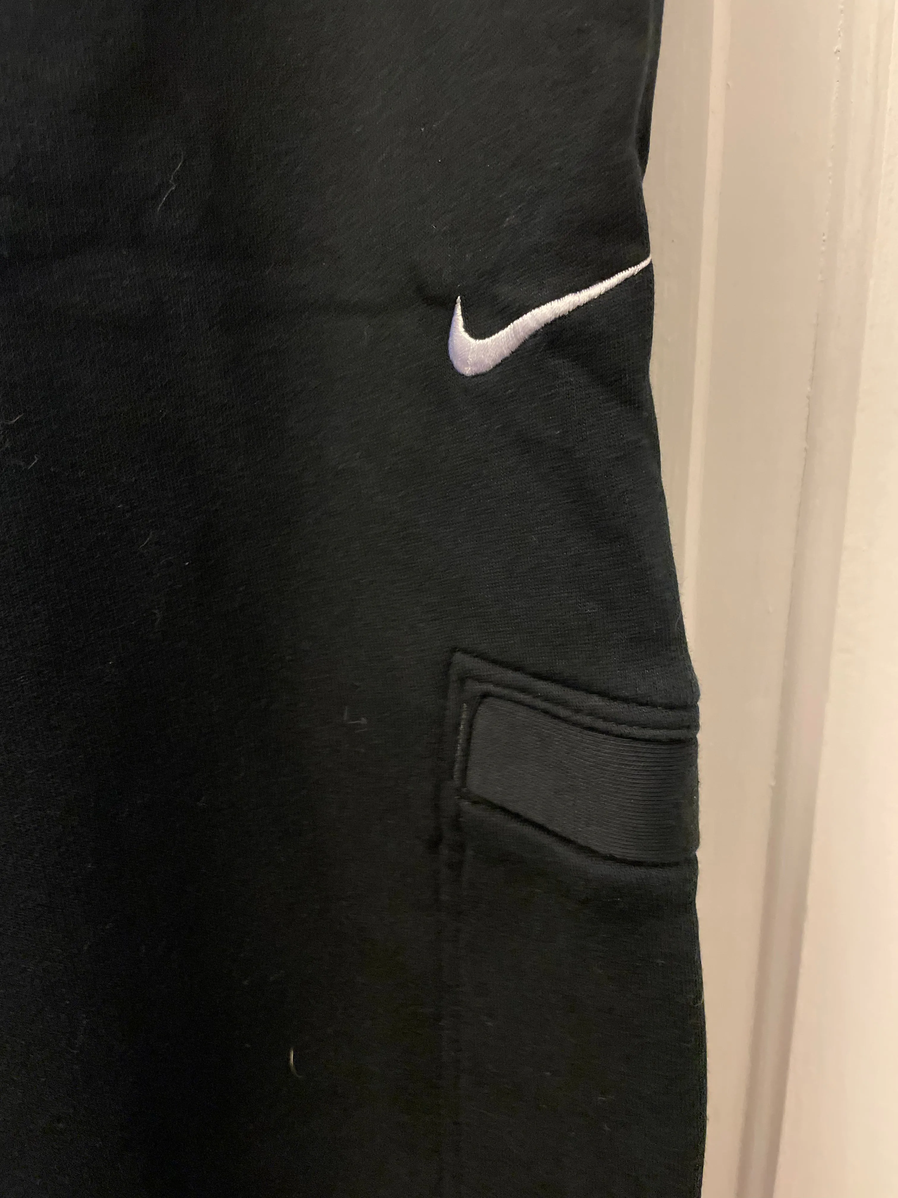 € Mens Medium NIKE Black Joggers Sweatpants Basketball Warm Up Pants Activeware Pockets