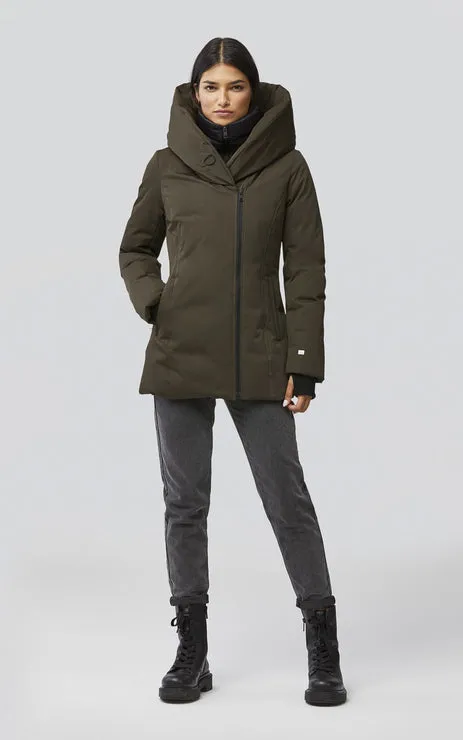 ANNALISA classic down coat with nylon puffer bib and collar