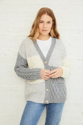 Aran Woollen Mills - B215 patch | wollen damesvest met knopen