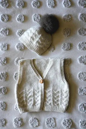 Baby Cakes Piper Vest & Hat Bc107 0-18 months Knitting Pattern