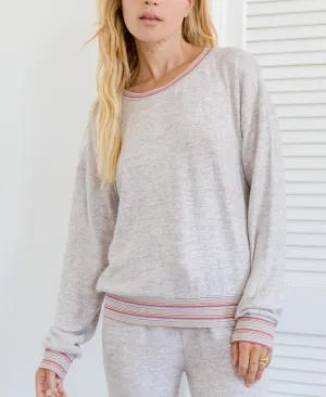 Carrie Pullover