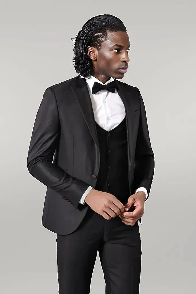 Collar and Pockets Modeled Black 3 Piece Tuxedo | Wessi