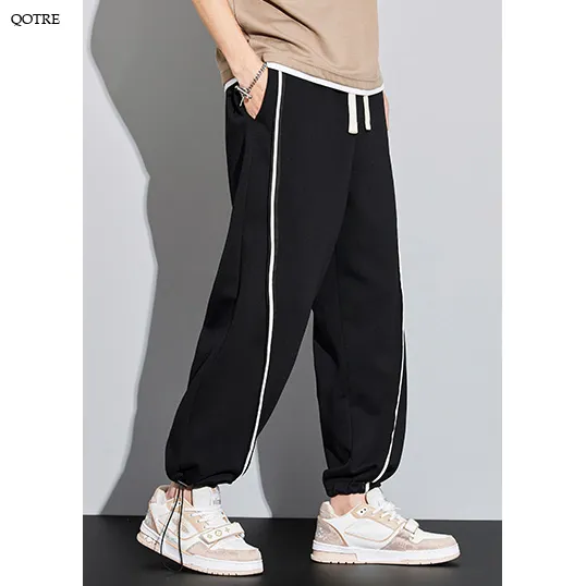 Knitted Sports Loose Fit Drawstring Tapered Sweatpant