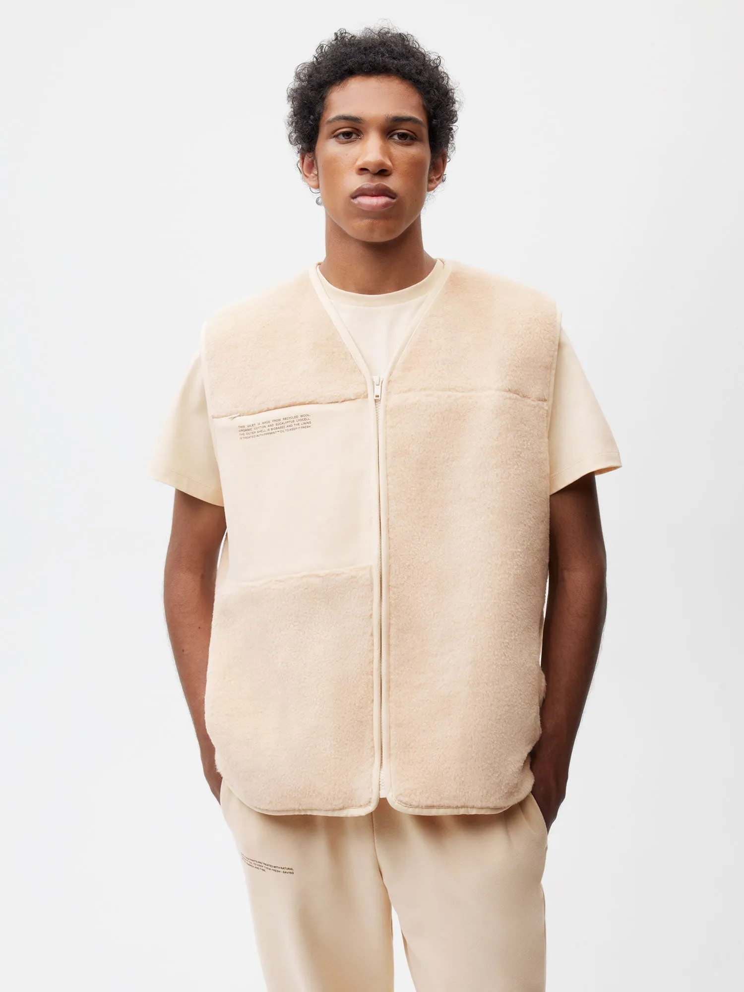 Recycled Wool Fleece Gilet—sand