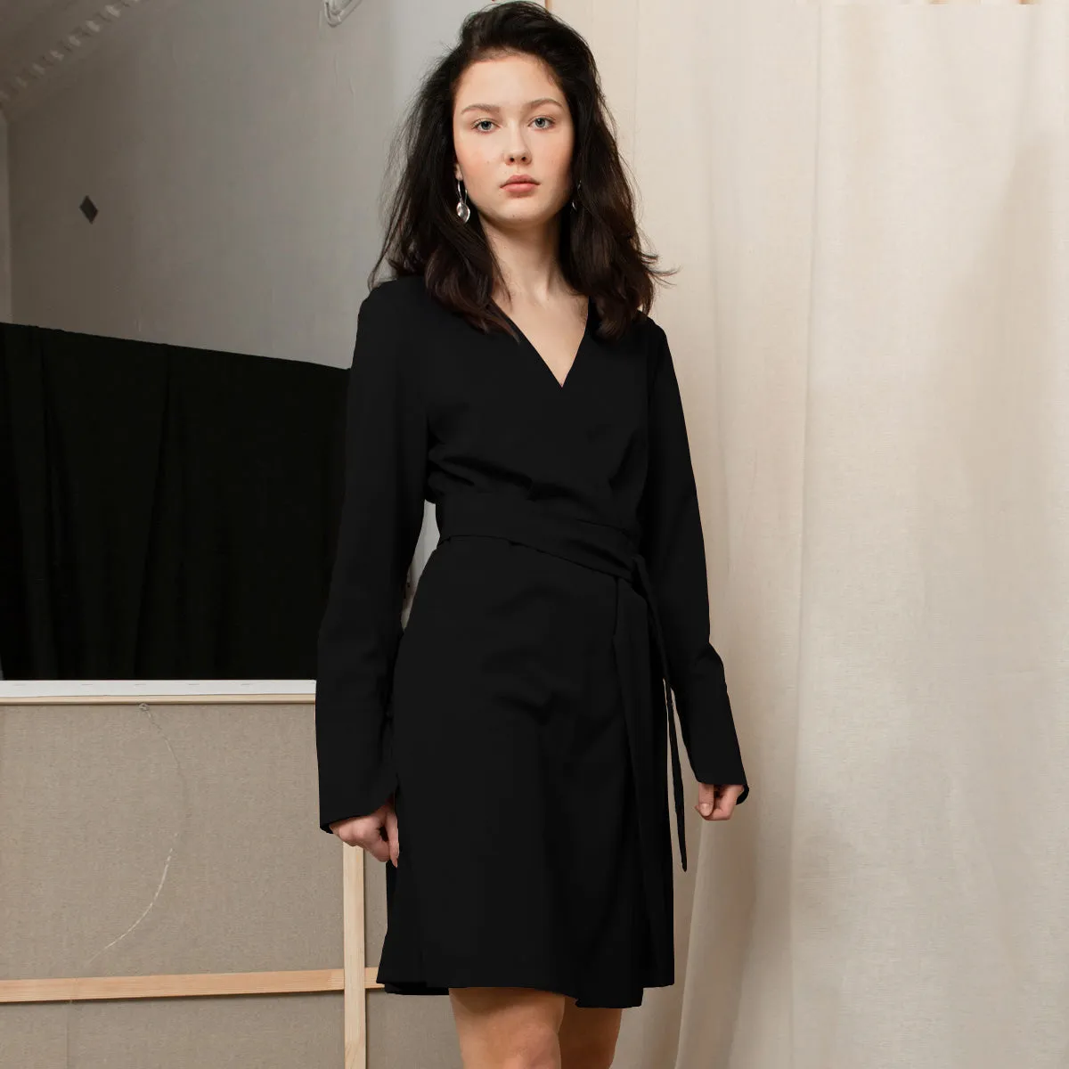 Short Wool Wrap Dress Black