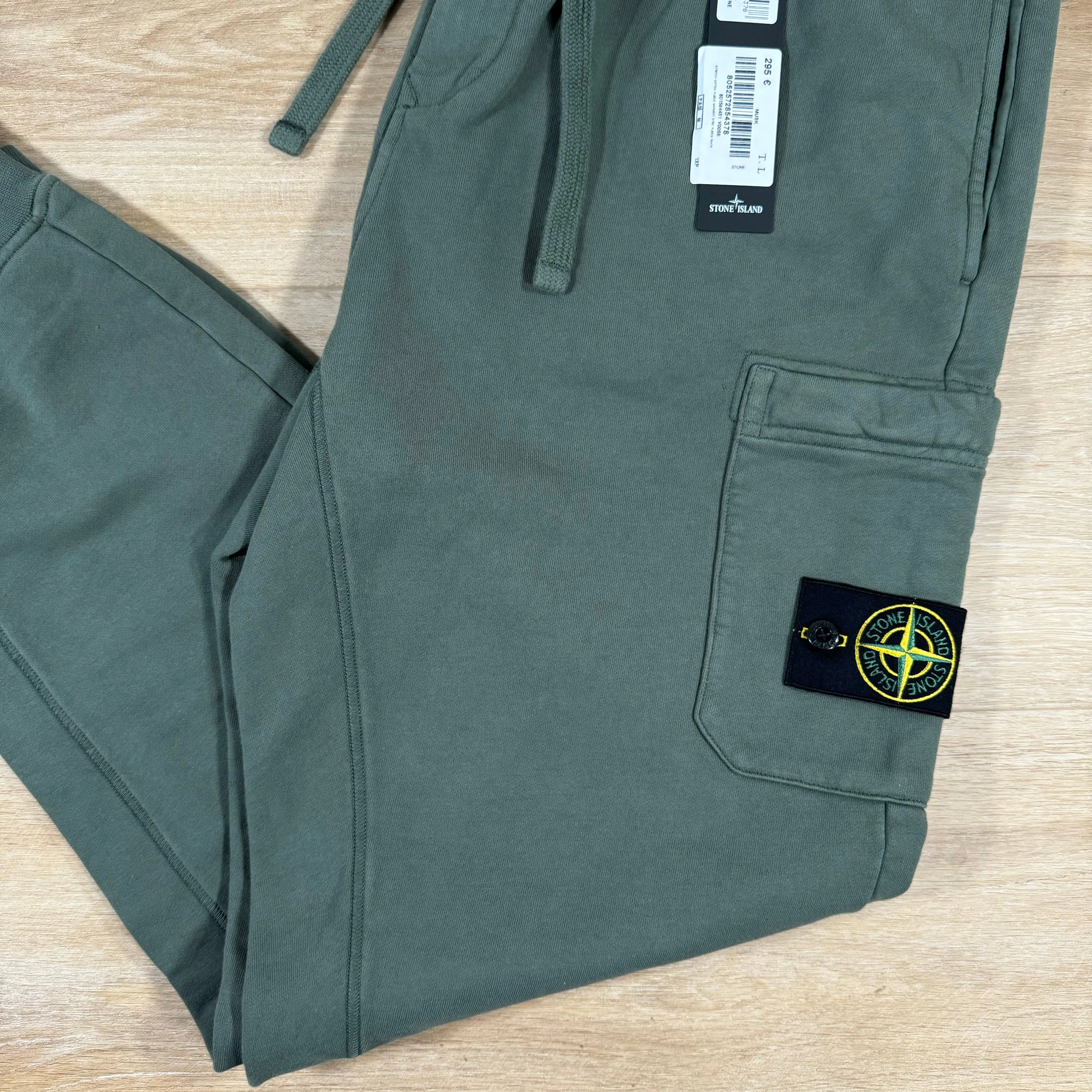 Stone Island Regular Fit Cargo Sweatpants in Musk