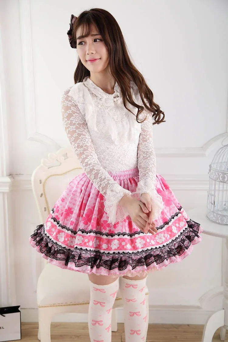 Sweet Pink Japanese Style Clover Leaf Printed Lolita Sweet Princess Skirt for Girl with Ruffled Lace