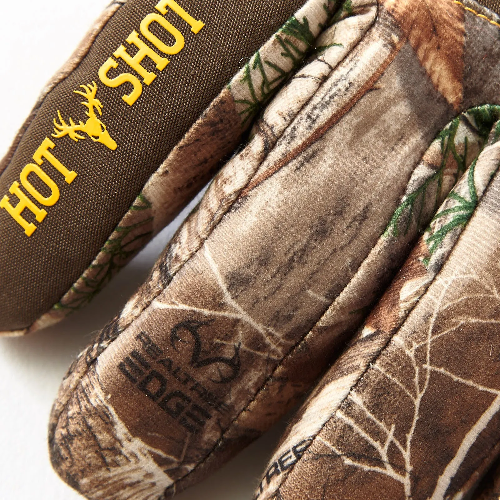 Youth "Defender" Waterproof Insulated Realtree Camo Glove